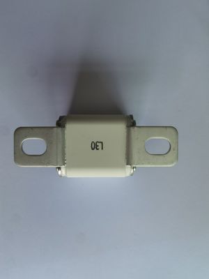 AC2000V/1min Ochrona pojazdów elektrycznych 30A - 450A Z &gt; 3000h żywotności