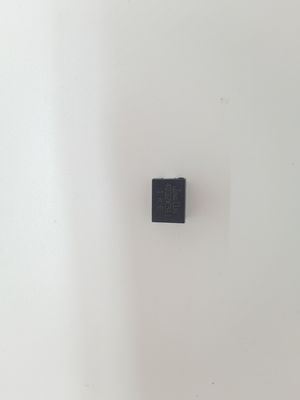 MOV Varistor Surface Mount Device -40 ¢ 125 Przechowywanie 0.1J - 4J Energy Rating RoHS Compliant