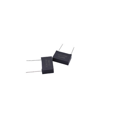 0.00022uF~3.9uF Szary Kondensator zgodny z RoHS MMKP82 Zakres temperatury pracy od -40.C do 85.C